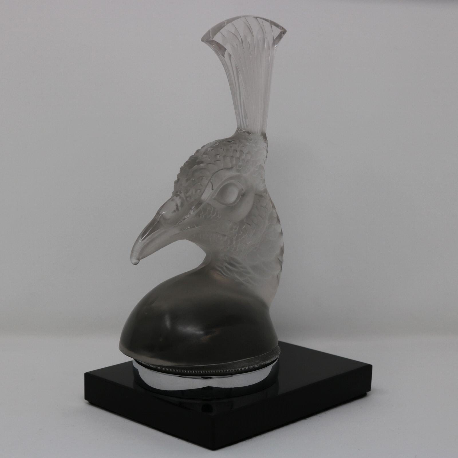 Rene Lalique Glass 'Tete De Paon' Peacock Car Masc - Image 3 of 16