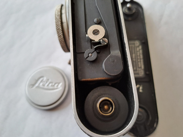 Vintage Leica 111 Rangefinder Camera 1938 - Image 5 of 11