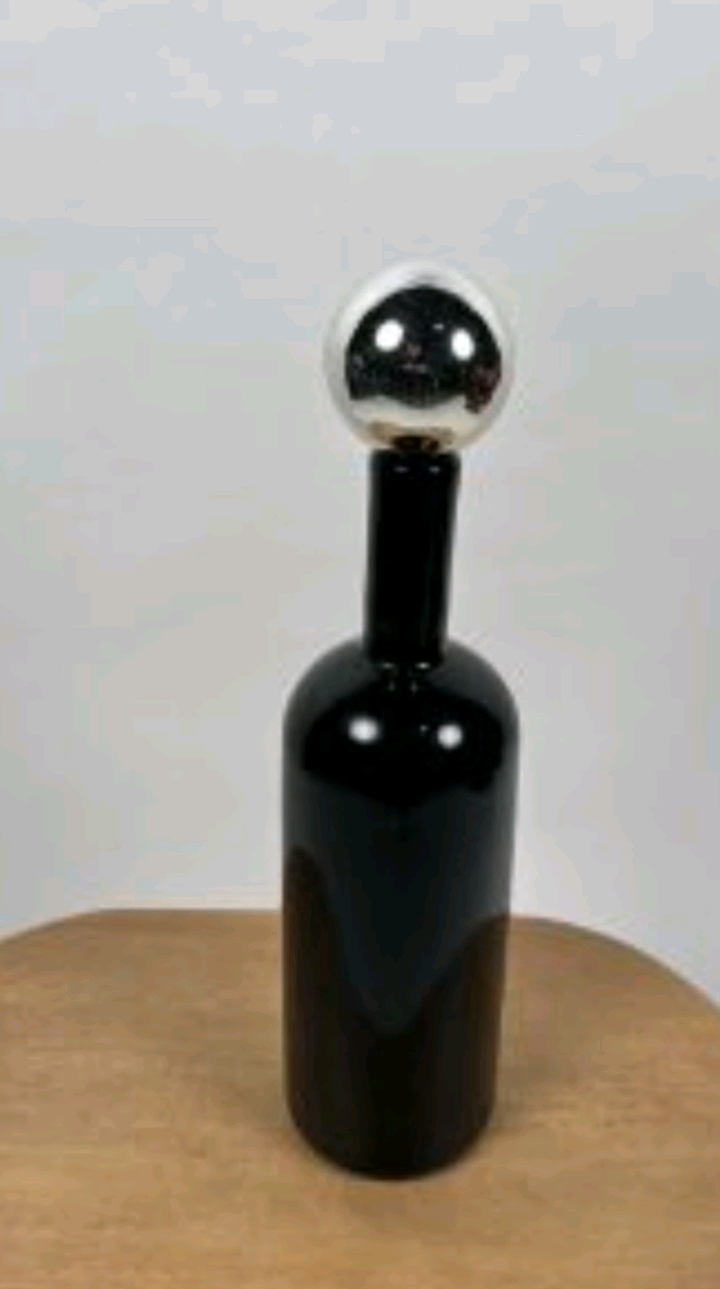 Iconic Pols Potten Bubble Bottle - Image 2 of 3