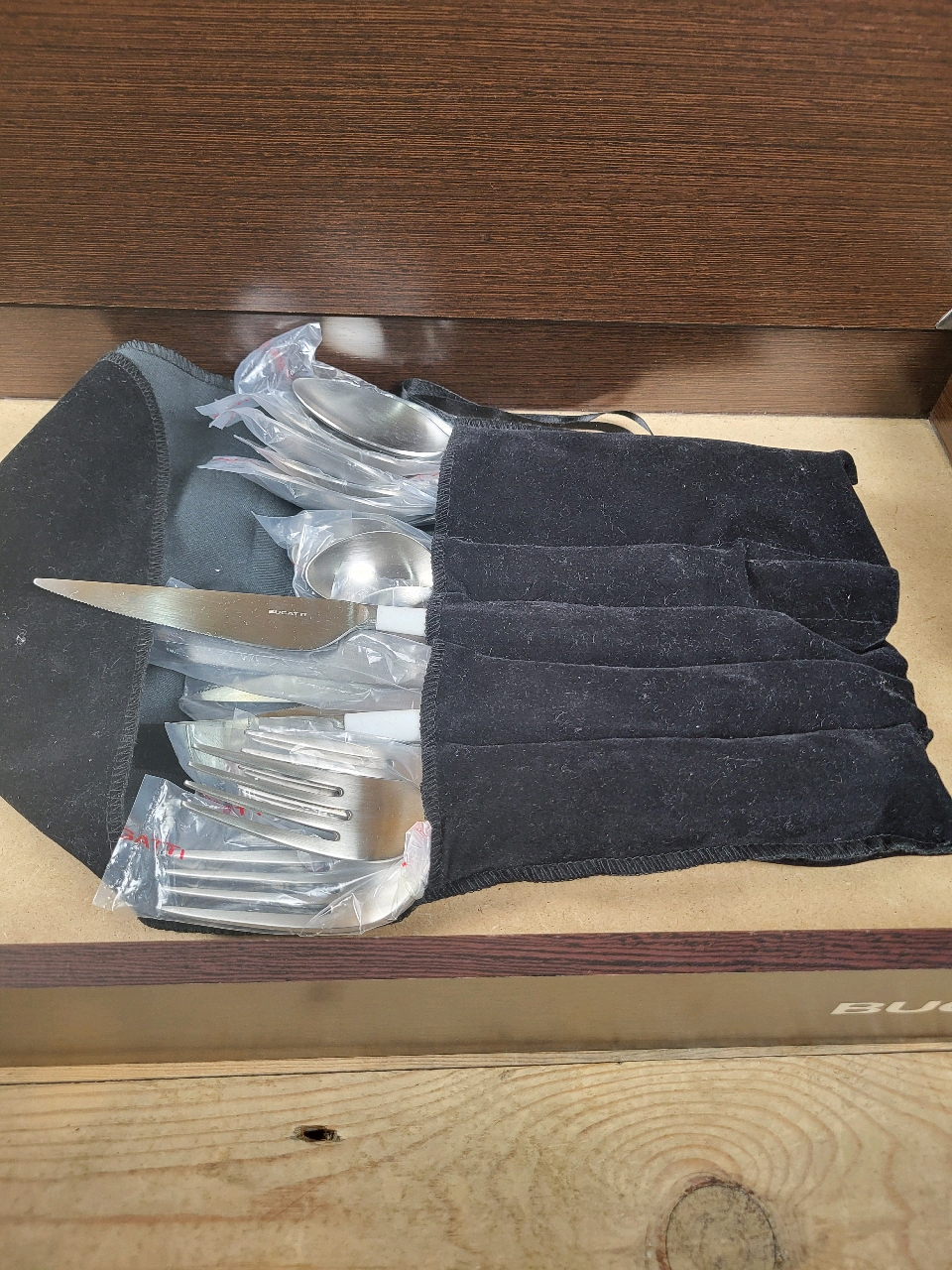 Bugatti 24 Piece Cutlery Set - Image 2 of 3