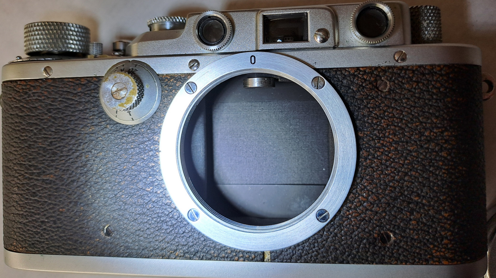 Vintage Leica IIIa Rangefinder Serial Number 315304 Dated to 1939 - Image 6 of 11