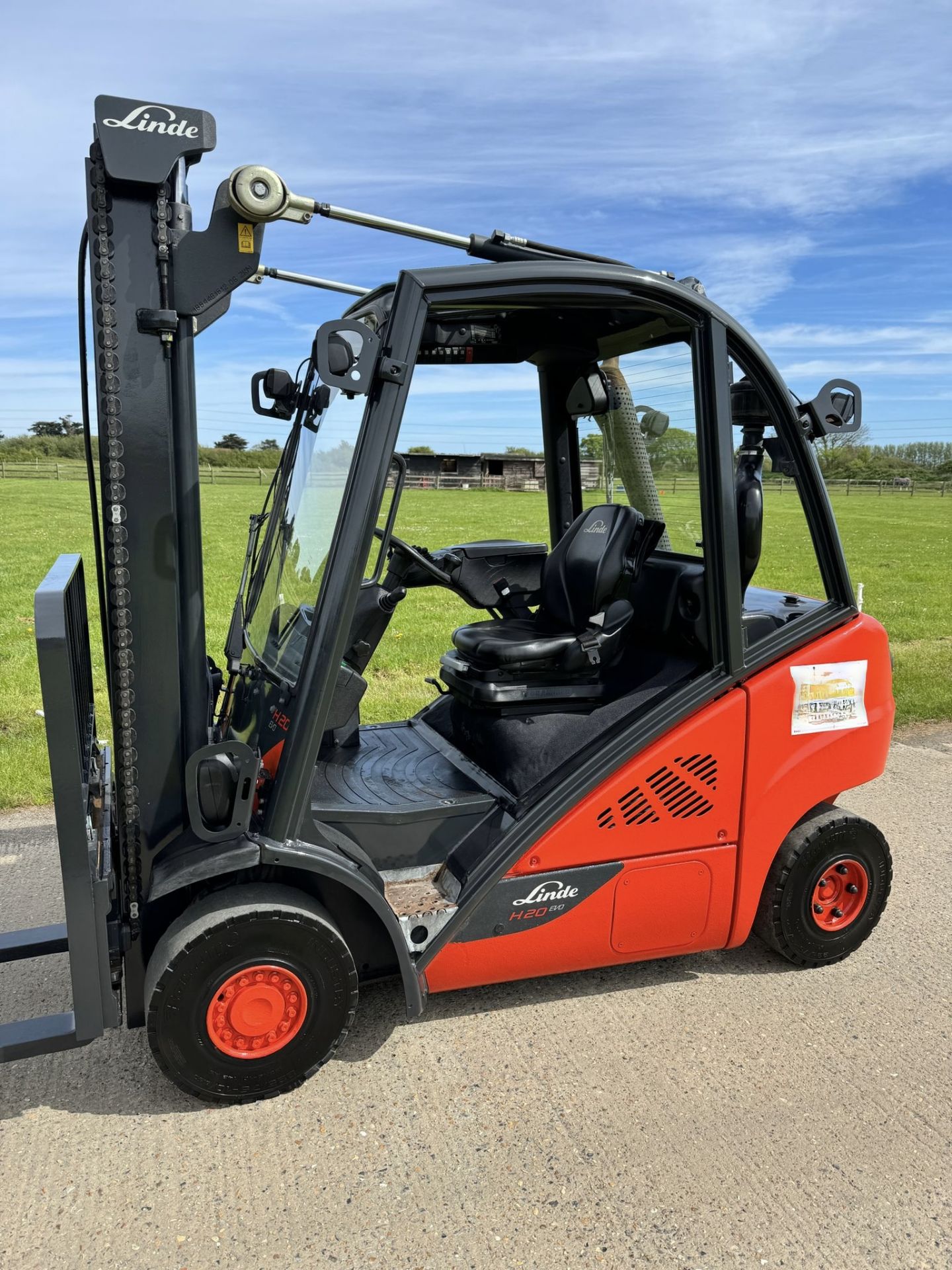 2018, LINDE - 2 Tonne Diesel Forklift (600 Load Center) - Low Hours - Image 3 of 5