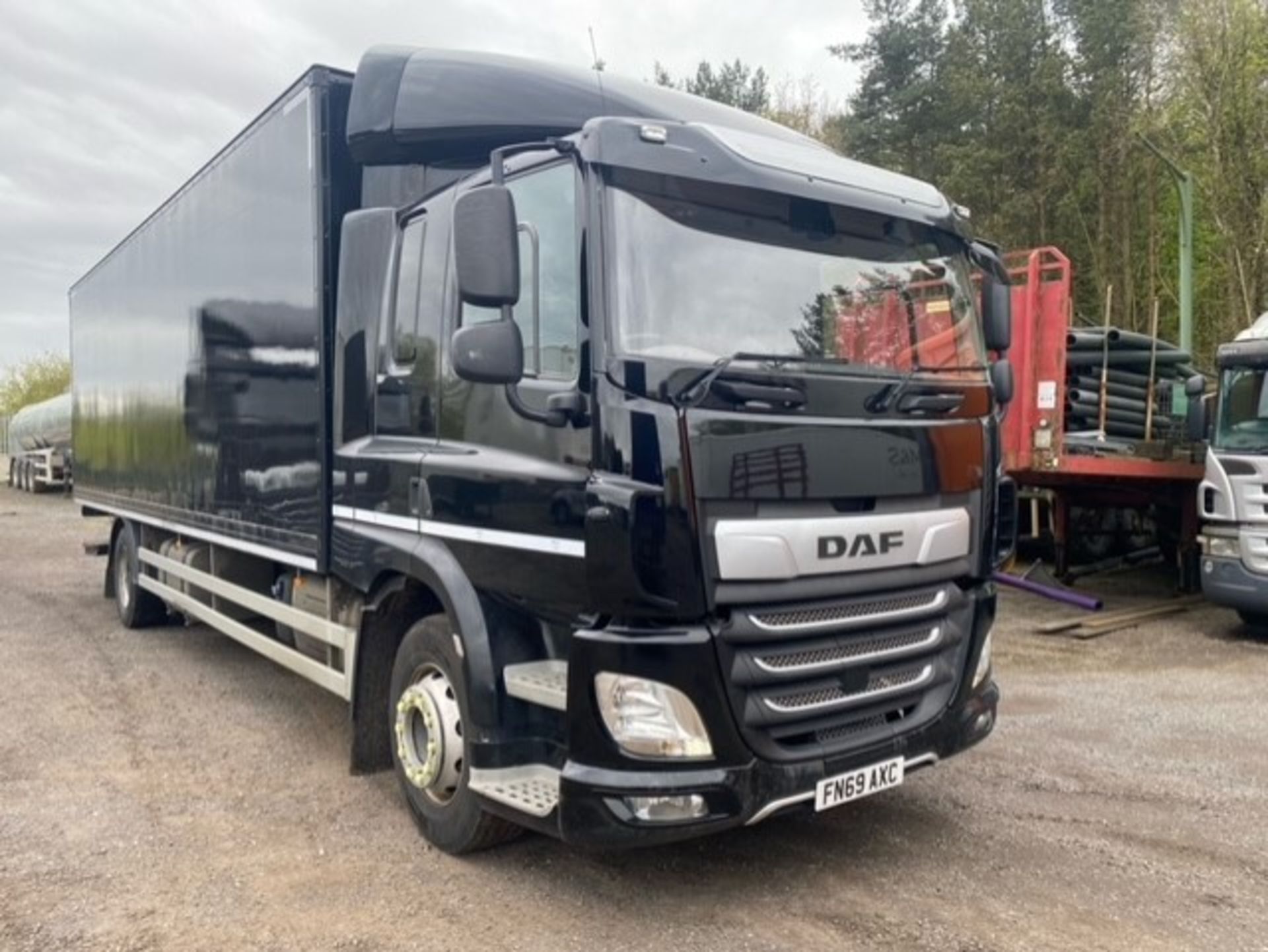 2019, DAF CF 260 FA (Ex-Fleet Owned & Maintained) - FN69 AXC (18 Ton Rigid Truck with Tail Lift) - Image 2 of 17
