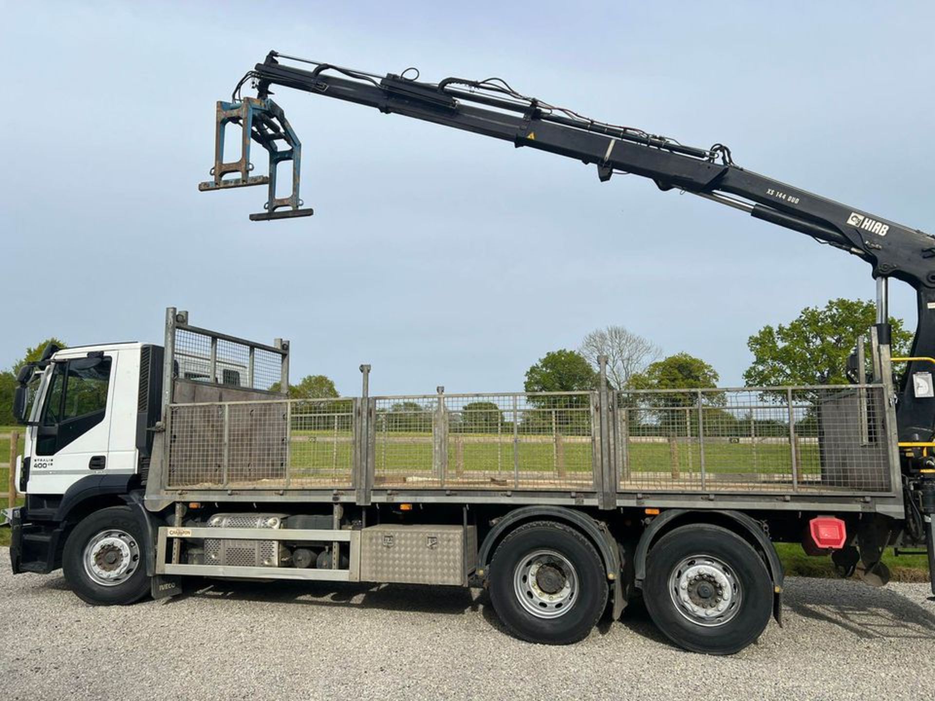 2016, IVECO Stralis - 400 Hiab Lorry (6 x 2 Euro 6 Crane Truck - 26 tons - Bild 2 aus 13