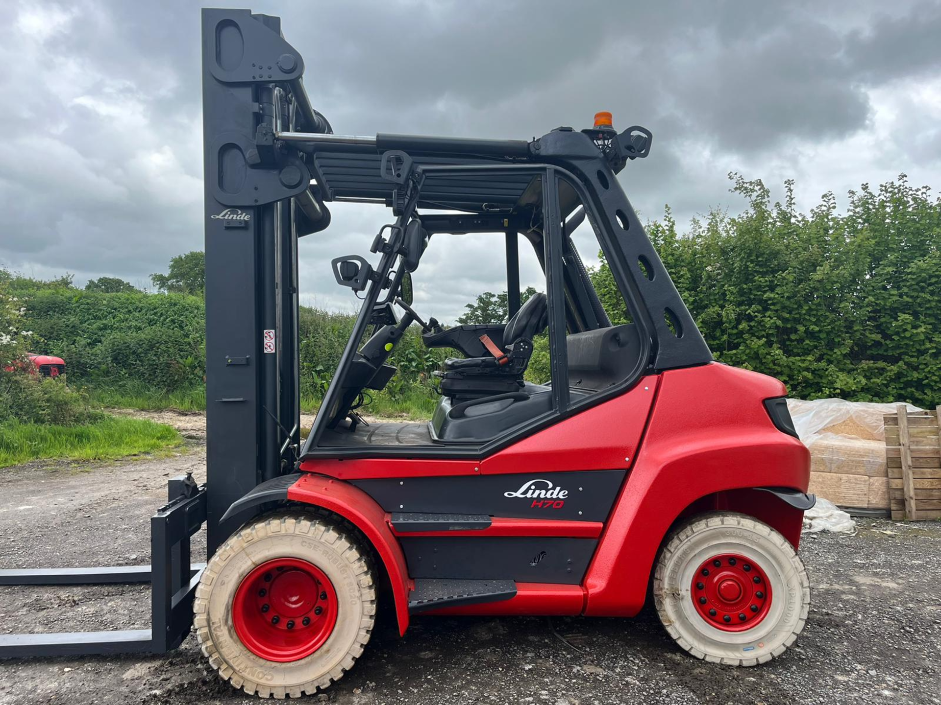 2017, LINDE - 7 Tonne Diesel Forklift (11k hours) - Image 7 of 7