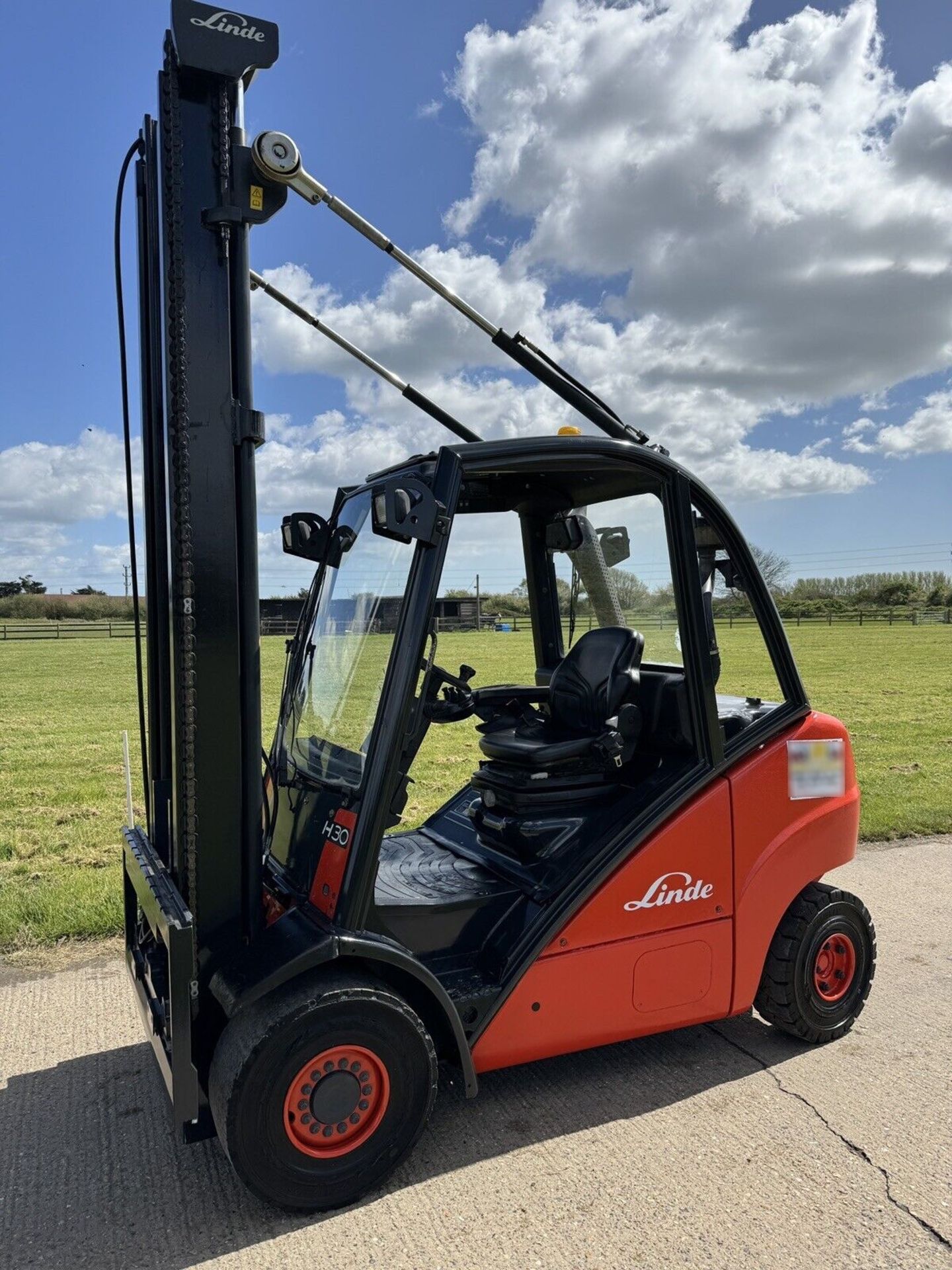 Linde H30 Diesel Forklift Truck