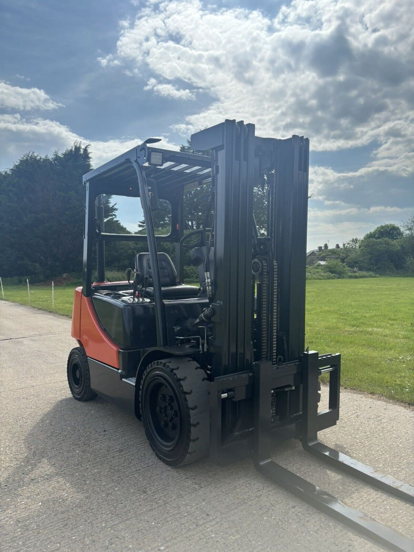 2014, DOOSAN - 3 Tonne Diesel Forklift (Container Spec / Triple Mast) - Image 4 of 6