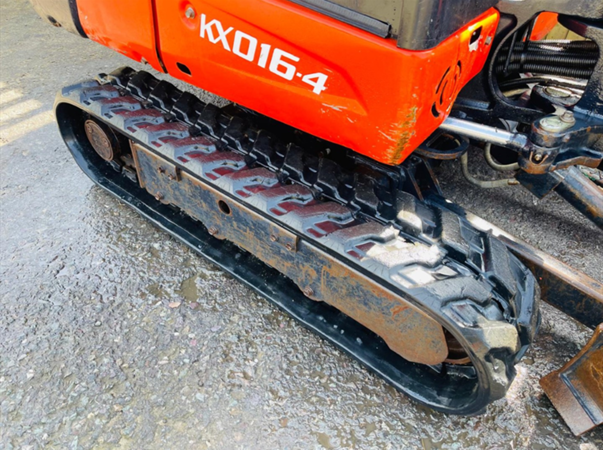 2015, KUBOTA KX016-4 EXCAVATOR (2288 hours) - Image 10 of 17