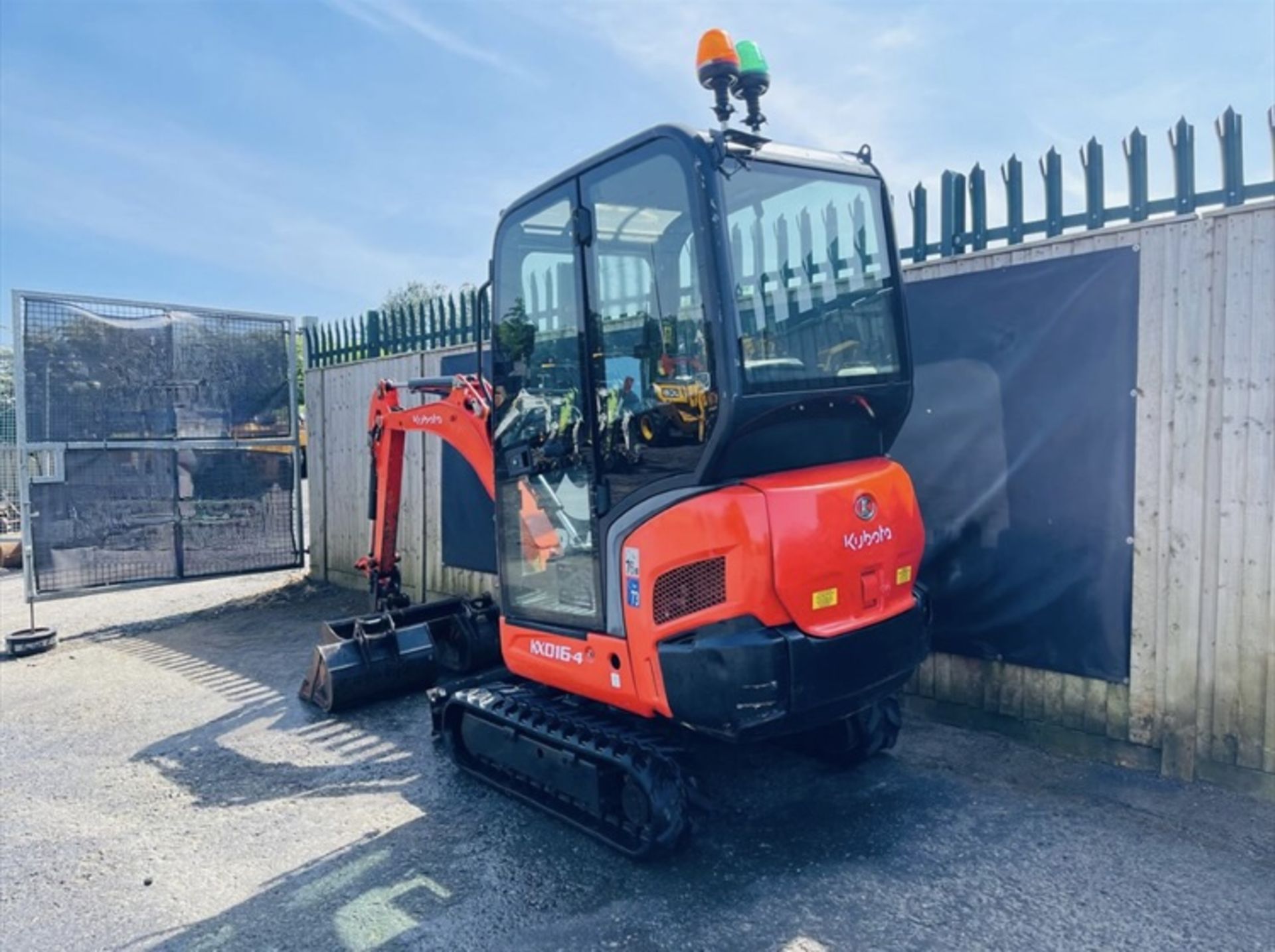 2015, KUBOTA KX016-4 EXCAVATOR (2288 hours) - Image 11 of 17