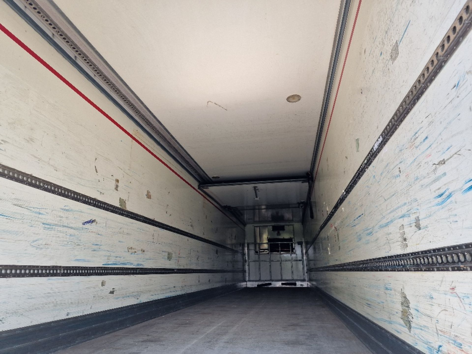 EF099 - 2009 Montracon 13.6m Tri-Axle Refrigerated Trailer - Image 9 of 21