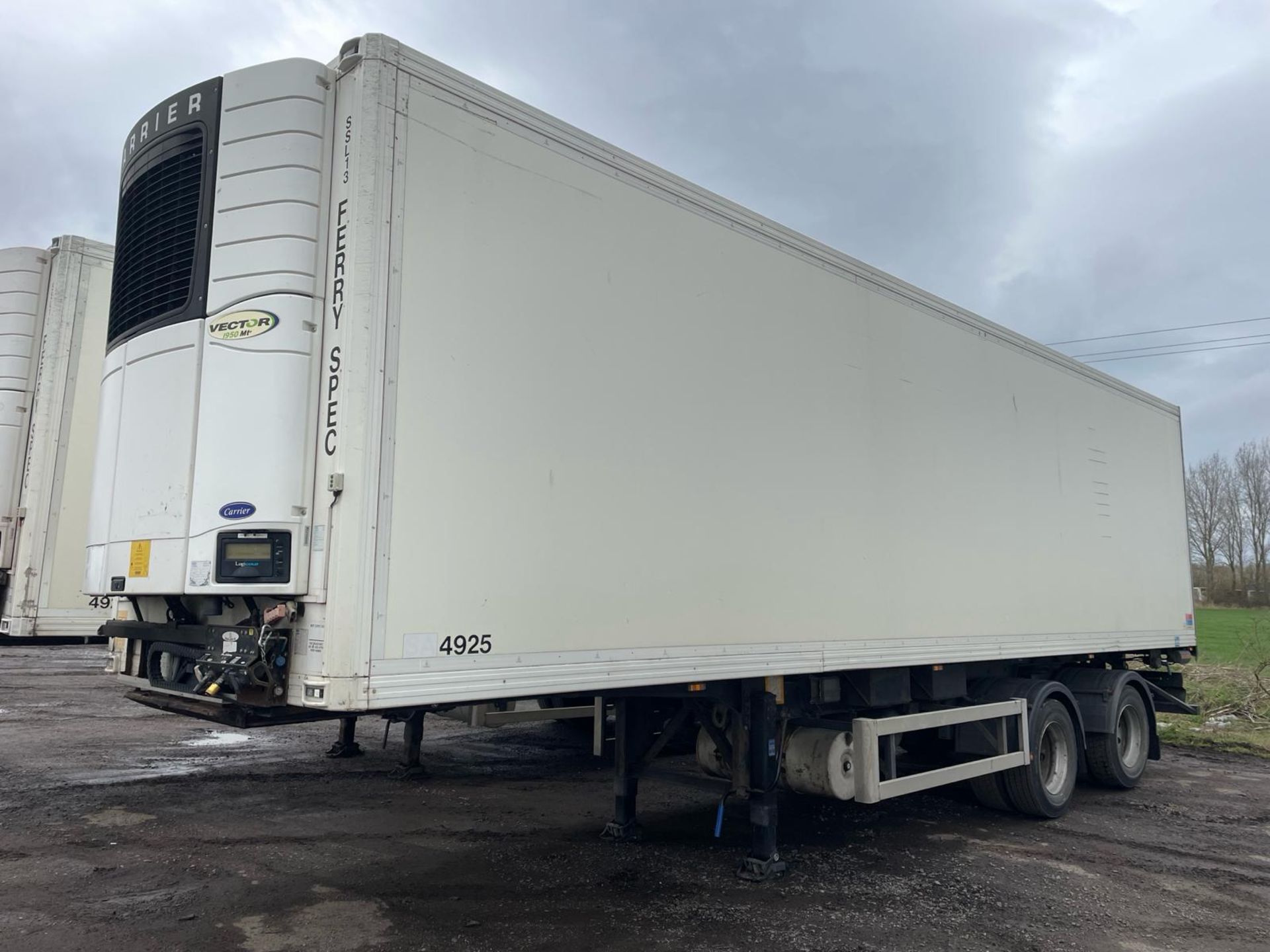 4925 – 2012 G&A 10.4m Refrigerated Tandem Trailer