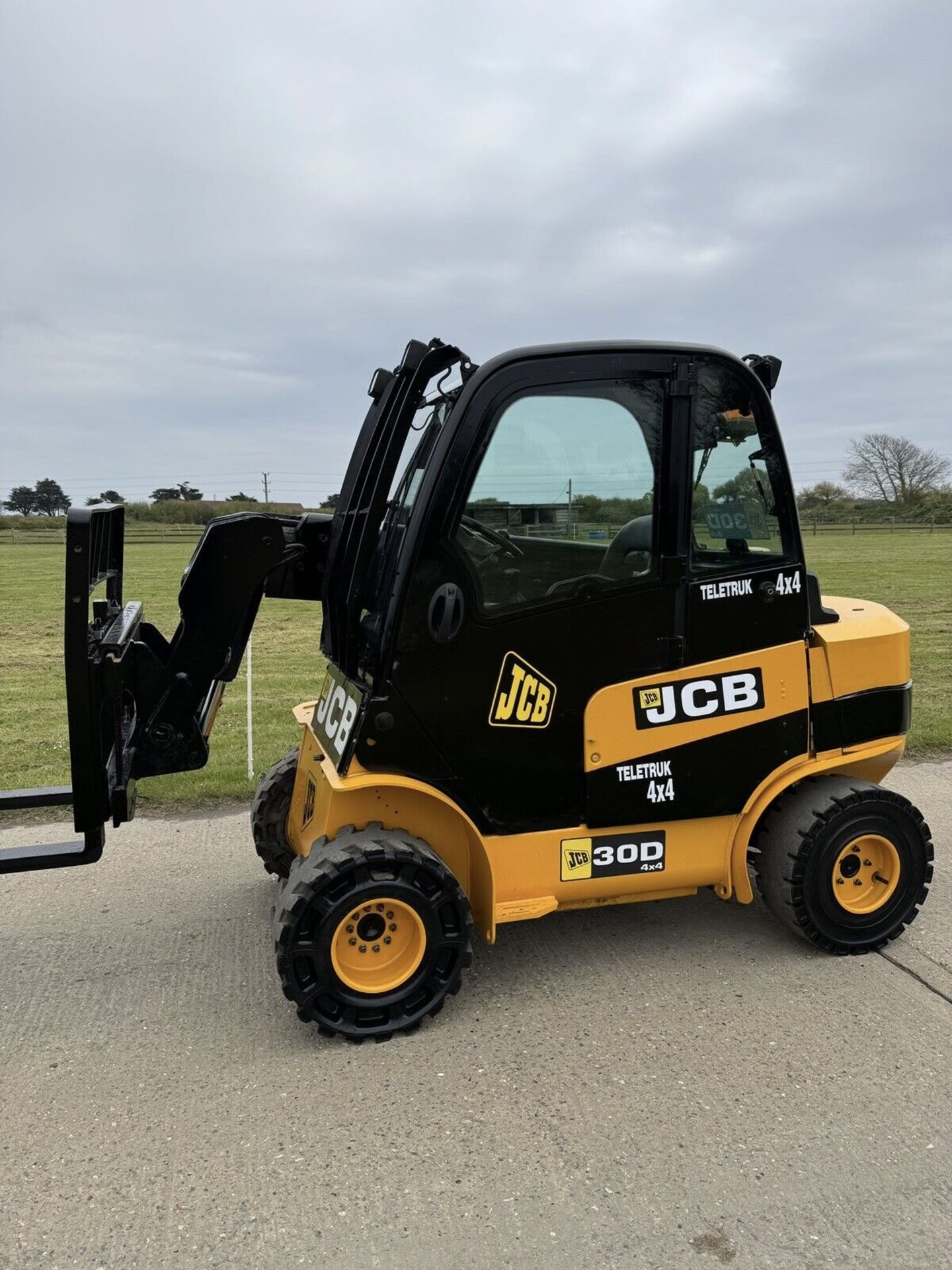 2017 - JCB TELETRUK TLT30 - Image 4 of 9