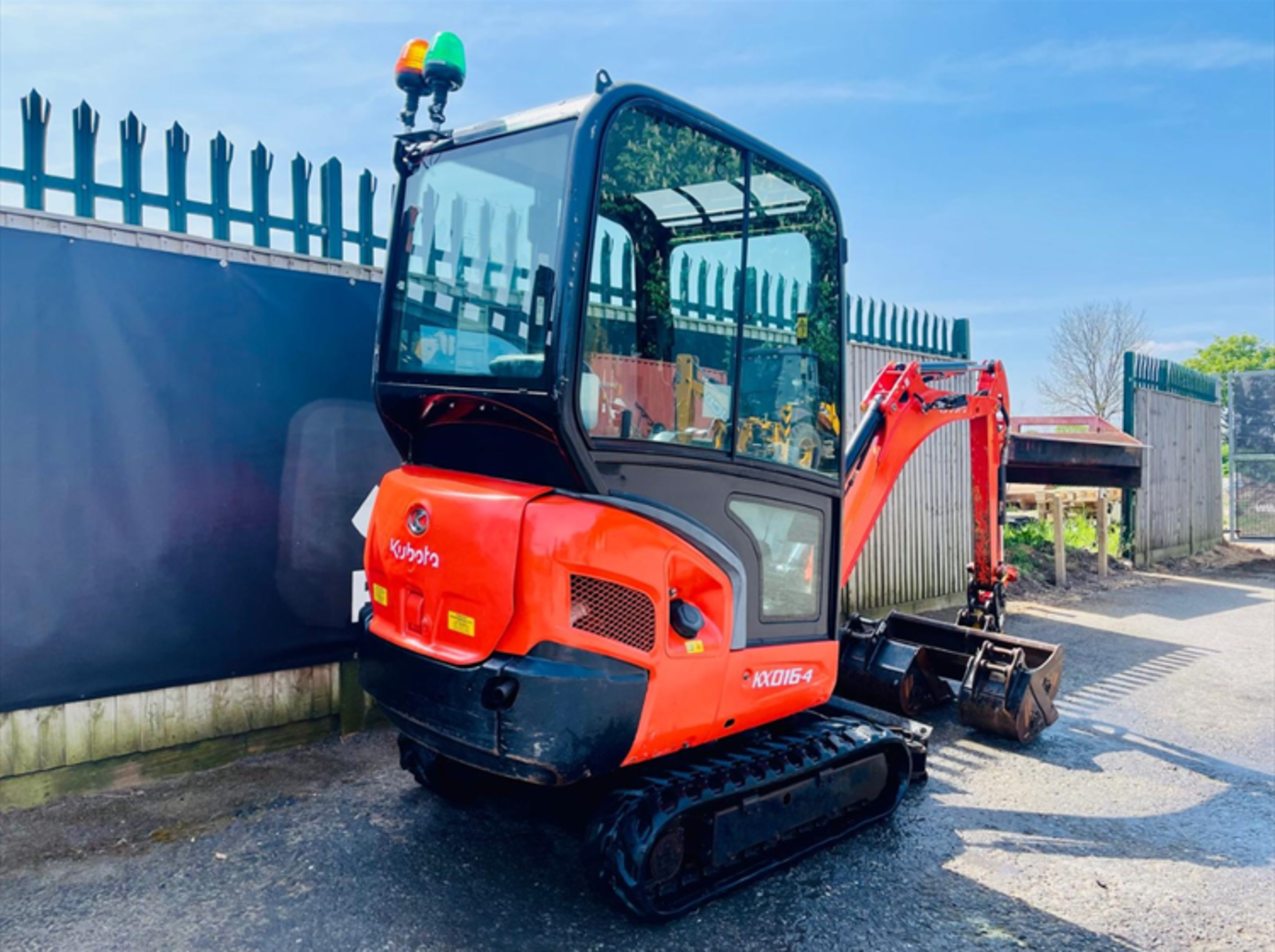 2015, KUBOTA KX016-4 EXCAVATOR (2288 hours) - Image 13 of 17