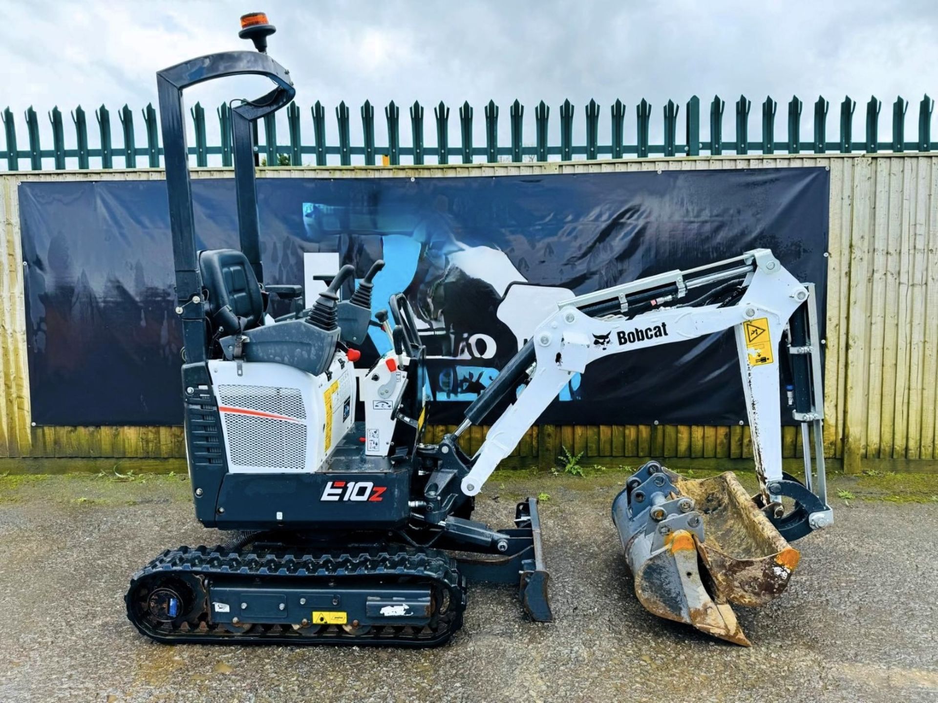 2020, BOBCAT E27Z EXCAVATOR (1460 hours) - Image 7 of 15