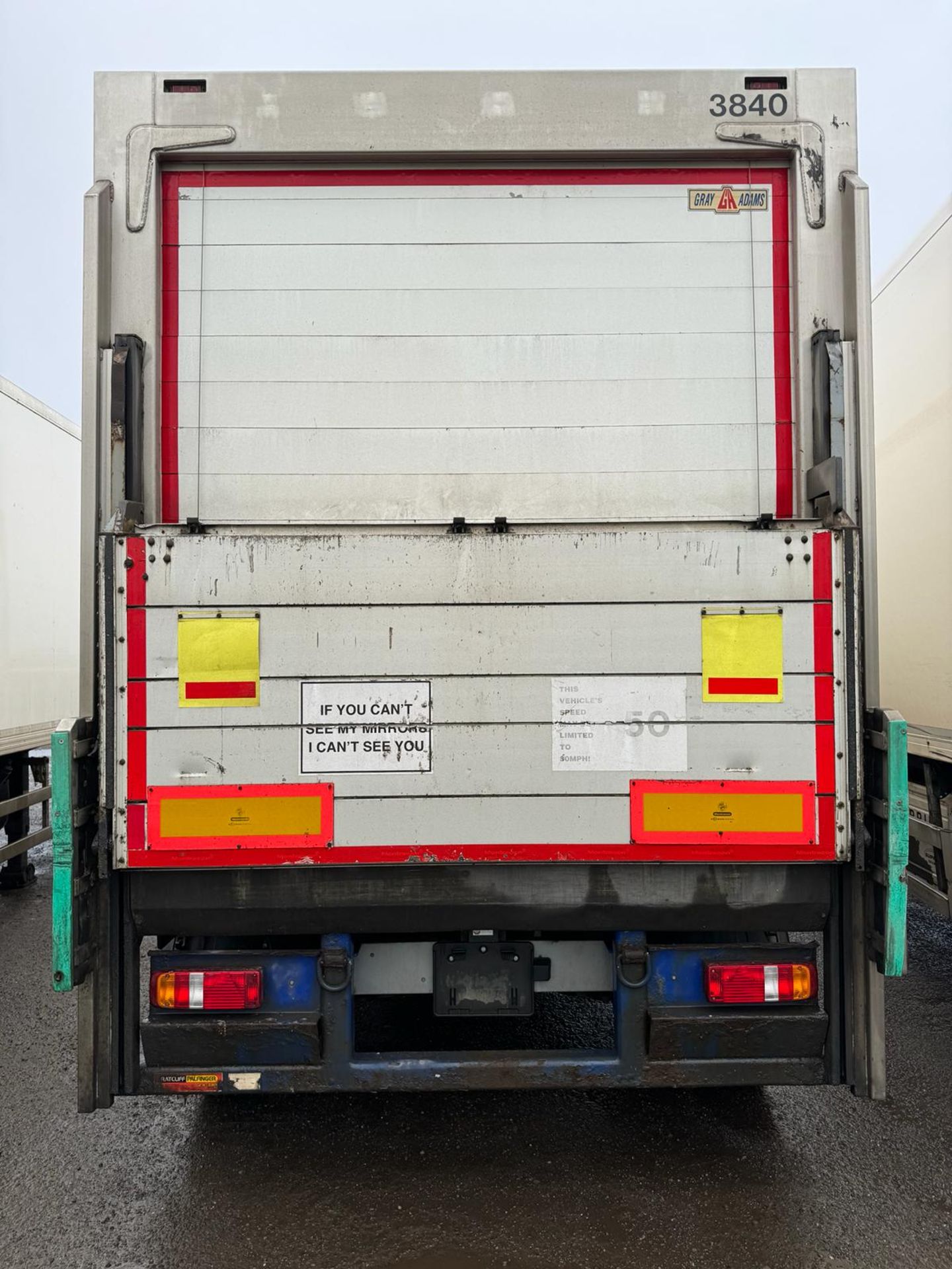 3840 – 2010 G&A 8m Refrigerated Single Axle Trailer - Image 2 of 11