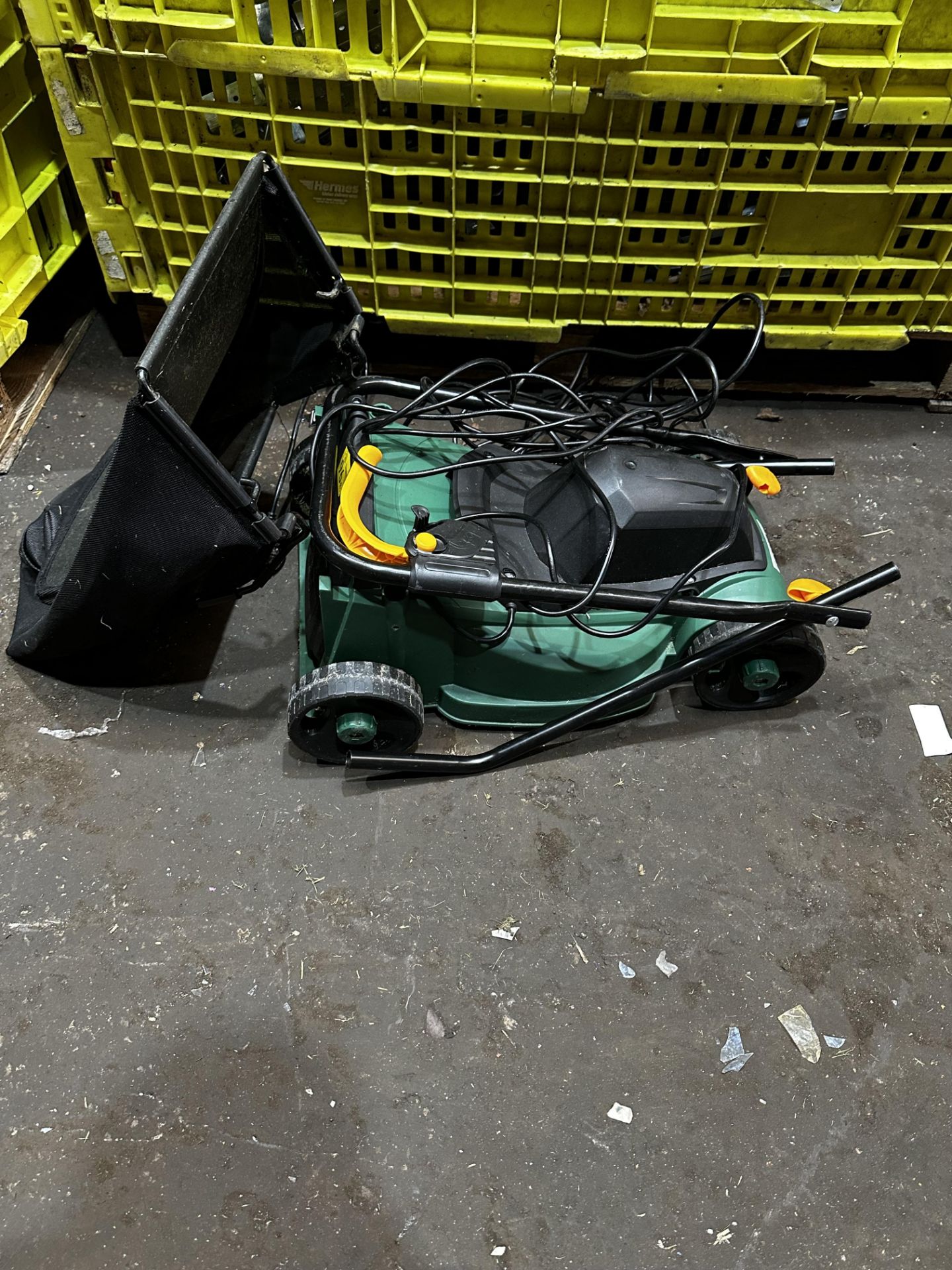 Corded electric lawn mower - business clearance - Untested - NO RESERVE