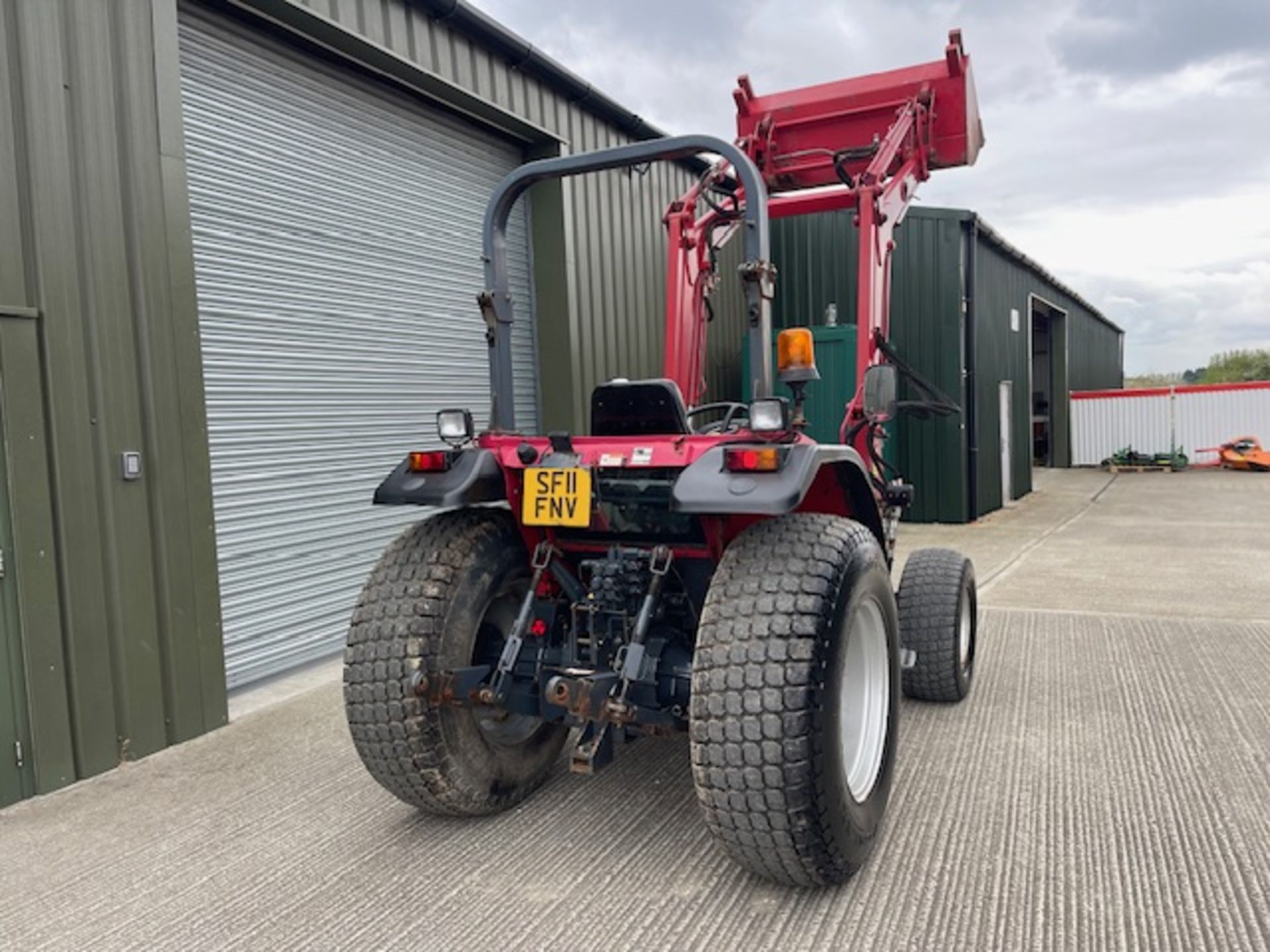 2011, TYM T603 TRACTOR & FRONT LOADER - (980 hours) - Image 10 of 21