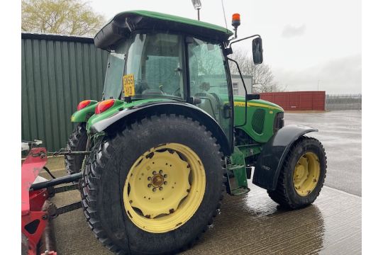 2007, JOHN DEERE 5720 TRACTOR - Image 6 of 24