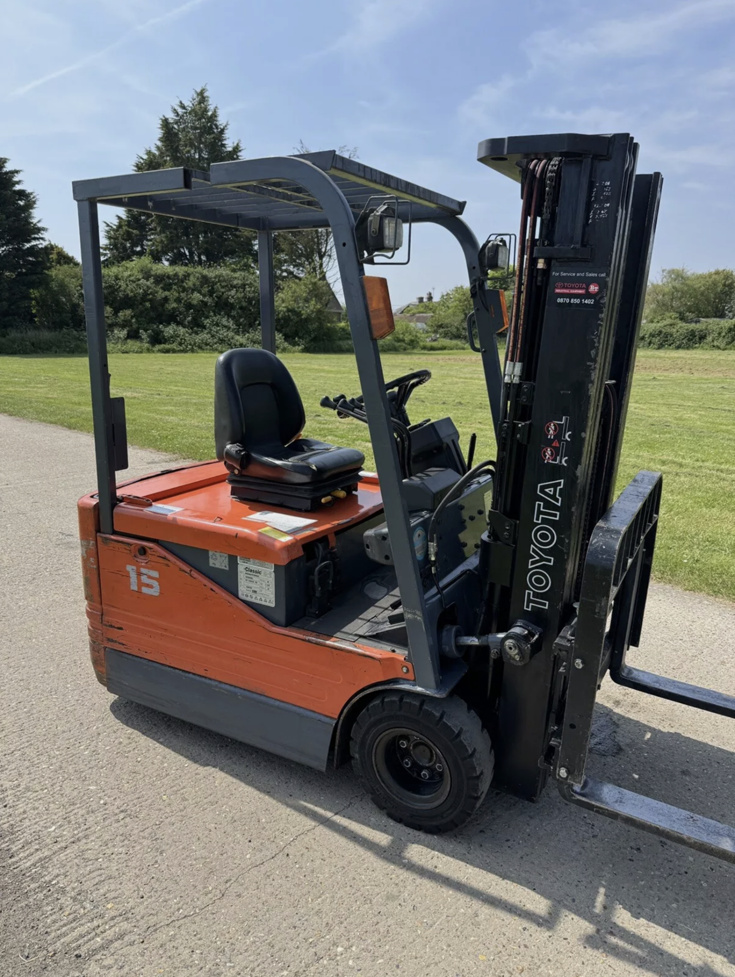 2008, TOYOTA Electric Forklift Truck (Container Spec) - Image 5 of 5
