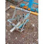 ref 89 - Kerb Lifter