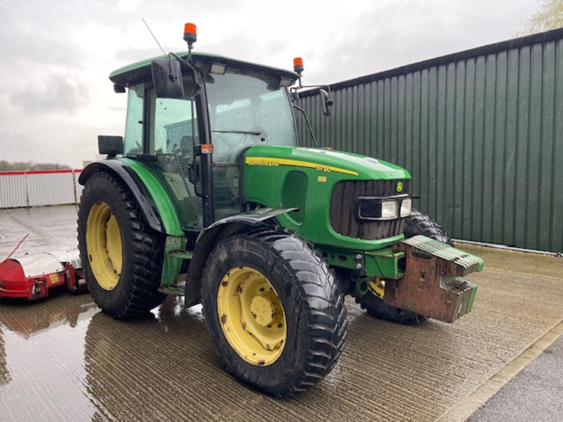 2007, JOHN DEERE 5720 TRACTOR