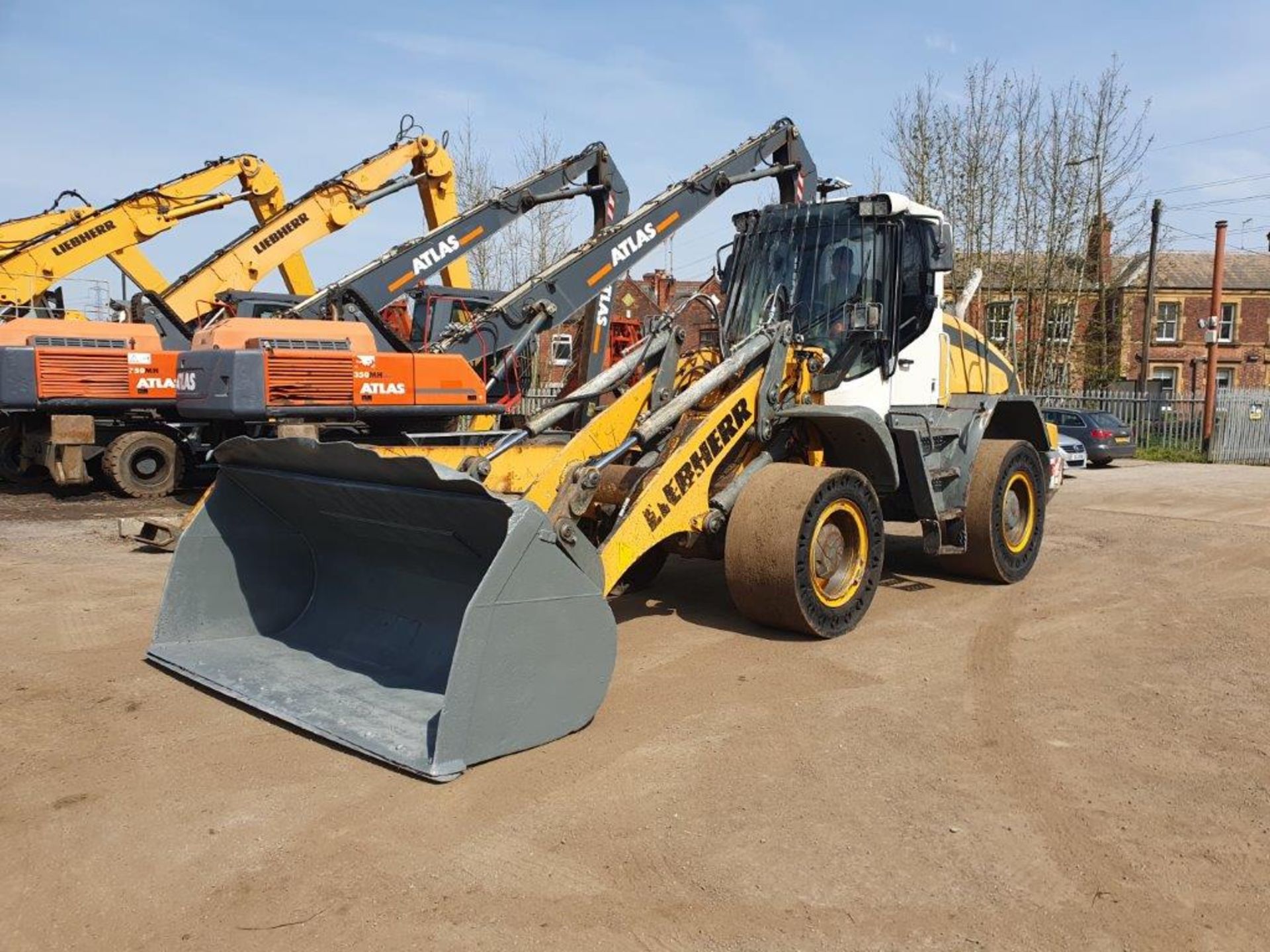 2014, Liebherr 542 Loading Shovel