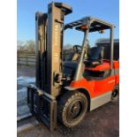 2006, TOYOTA - 3.5 Tonne Electric Forklift (2900 hours)