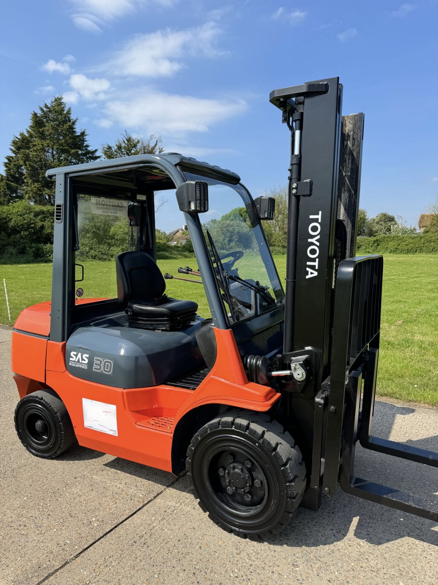 TOYOTA - 3 Tonne Diesel Forklift Truck - Image 2 of 5