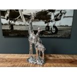 New Boxed Large Silver Mother And Baby Giraffe Statue
