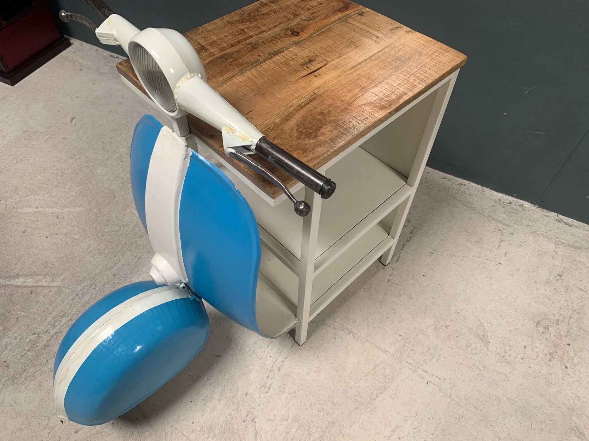 Brand New Boxed Blue And White Vintage Retro Vespa Side Tables With Handle Bars + Wheel - Image 3 of 4