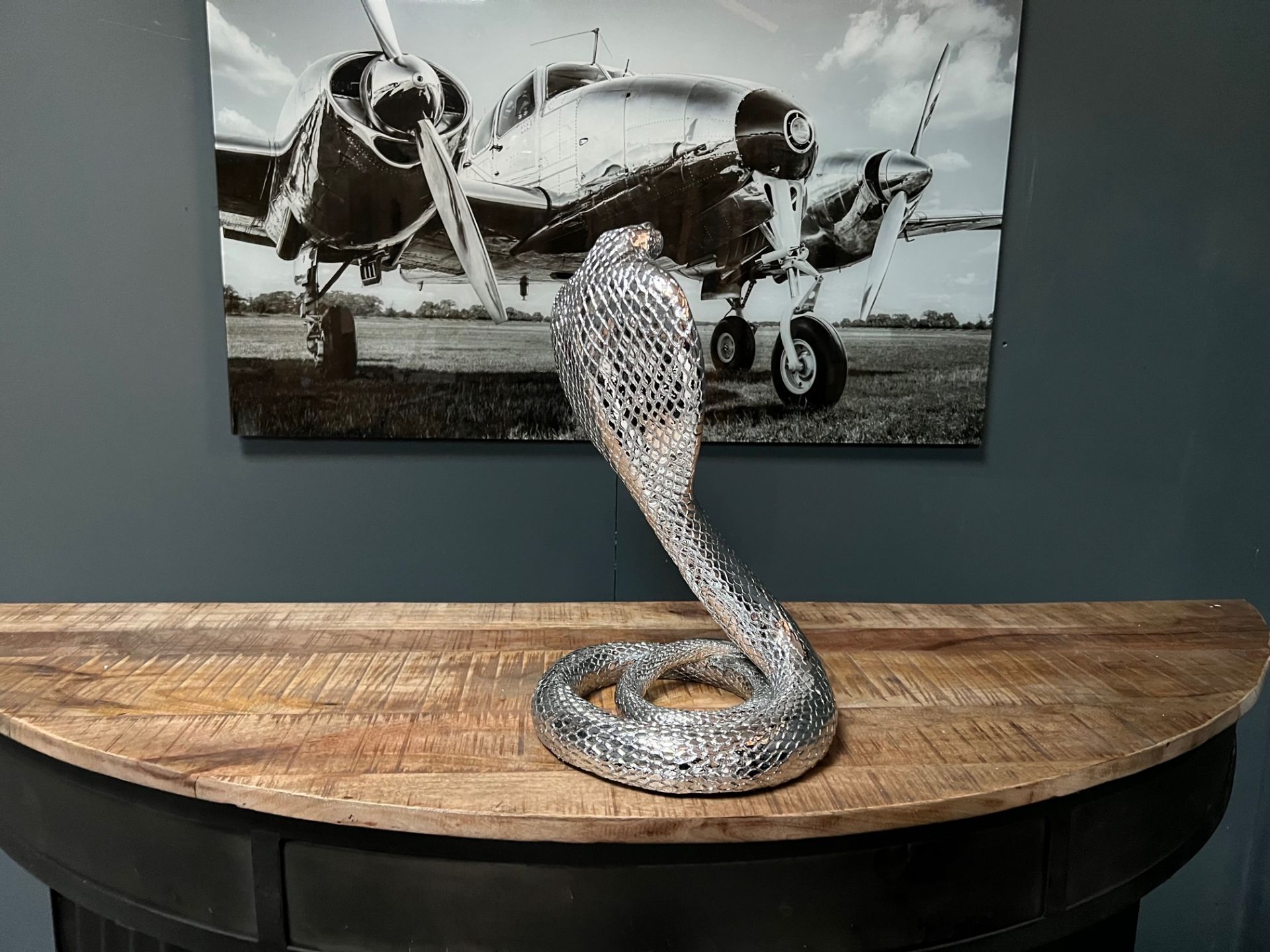 New Boxed Large Silver Resin Snake Statue - Image 4 of 6