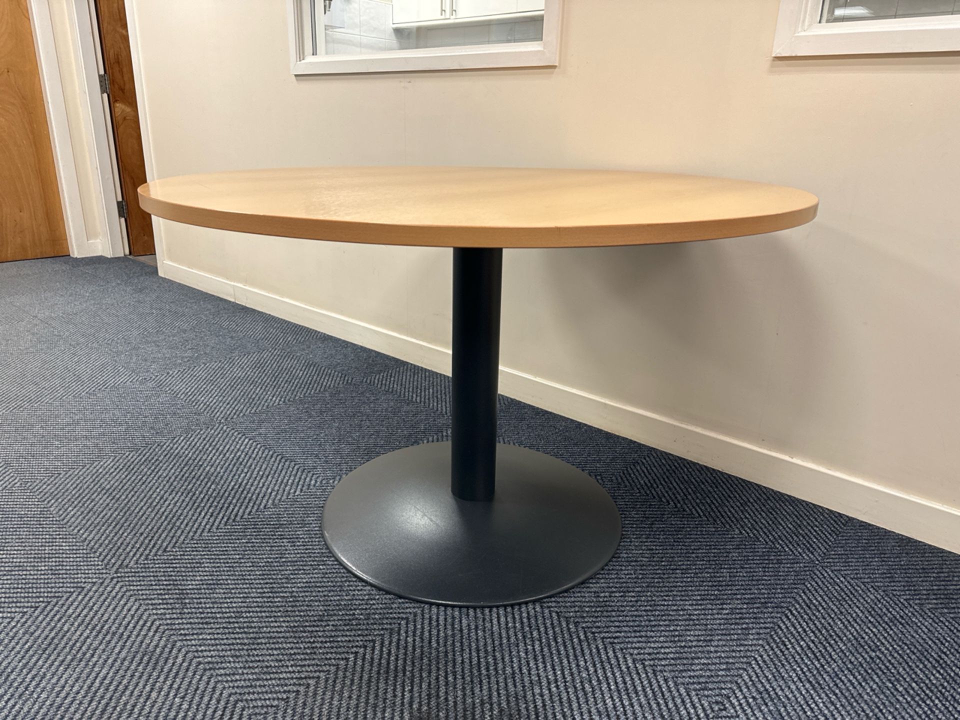 ref 298 - Circular Pine Effect Table - Image 3 of 3