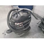 ref 855 - Nilfisk Advance Vacuum Cleaner