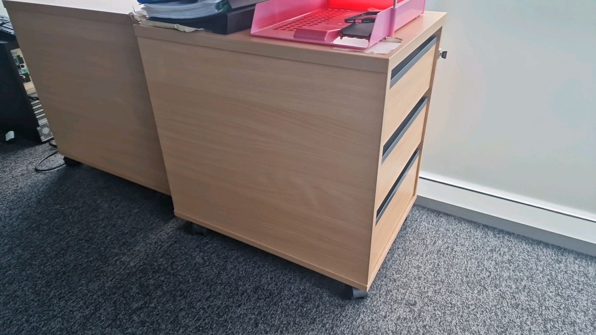 ref 56 - Office Drawer Units x5 - Image 2 of 5