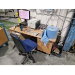 ref 924 - Desk and Office Chair