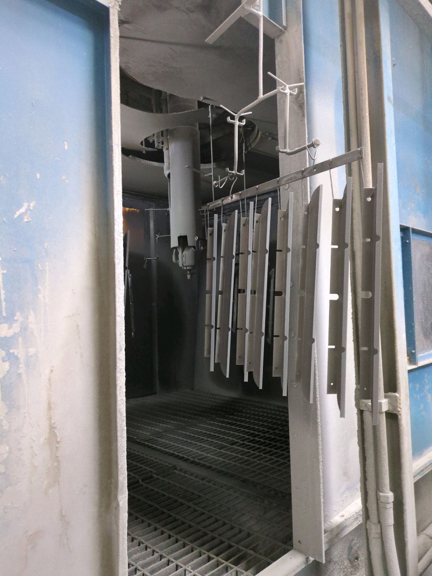 Devilbliss Ransburg Enamel Pump Spray Booth - Image 2 of 19