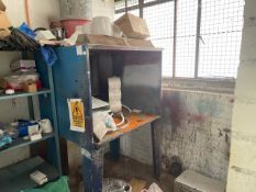 NO RESERVE - Spray Booth/Extractor