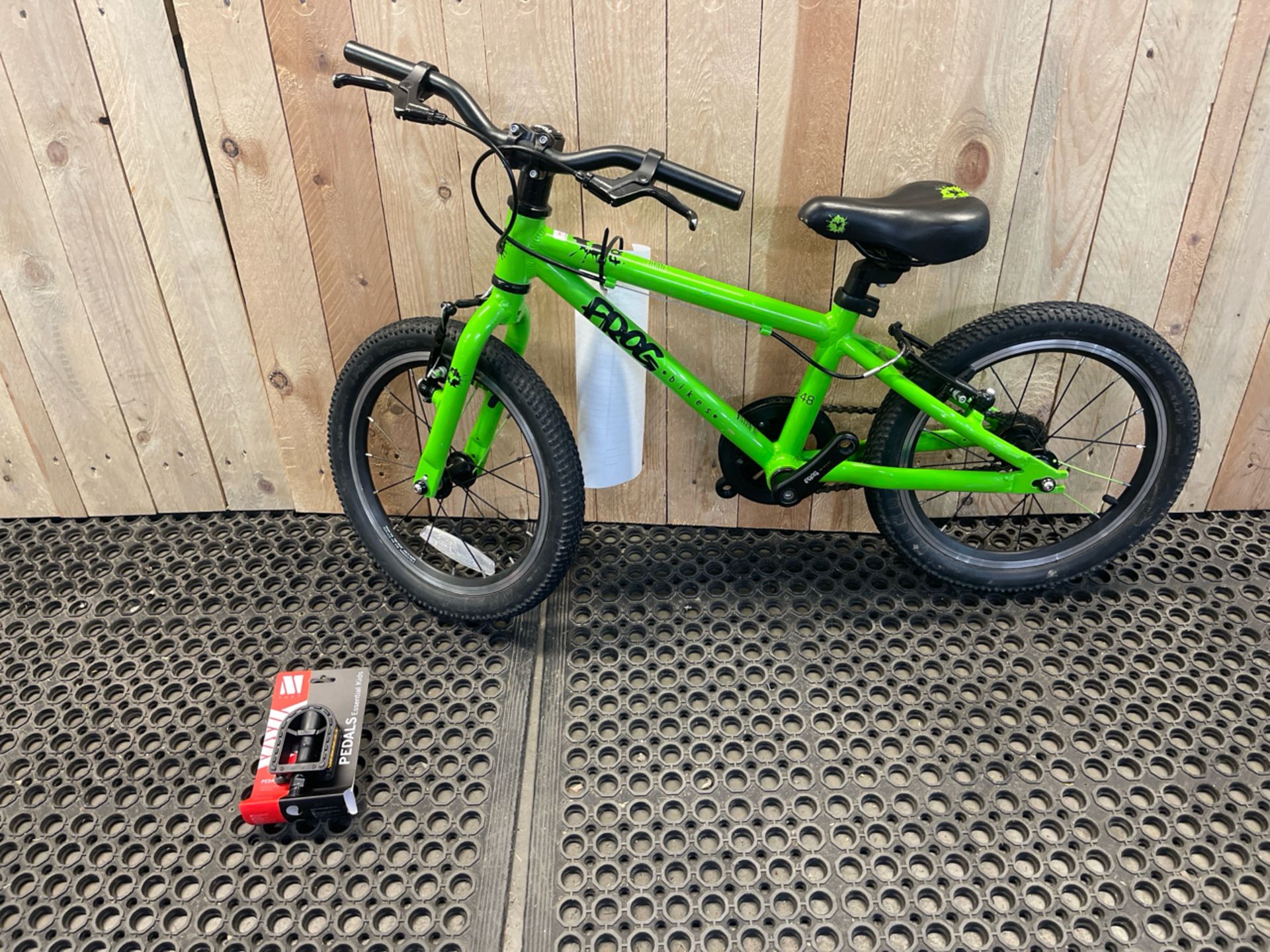 Age 4 to 6 years Frog 48 Bike