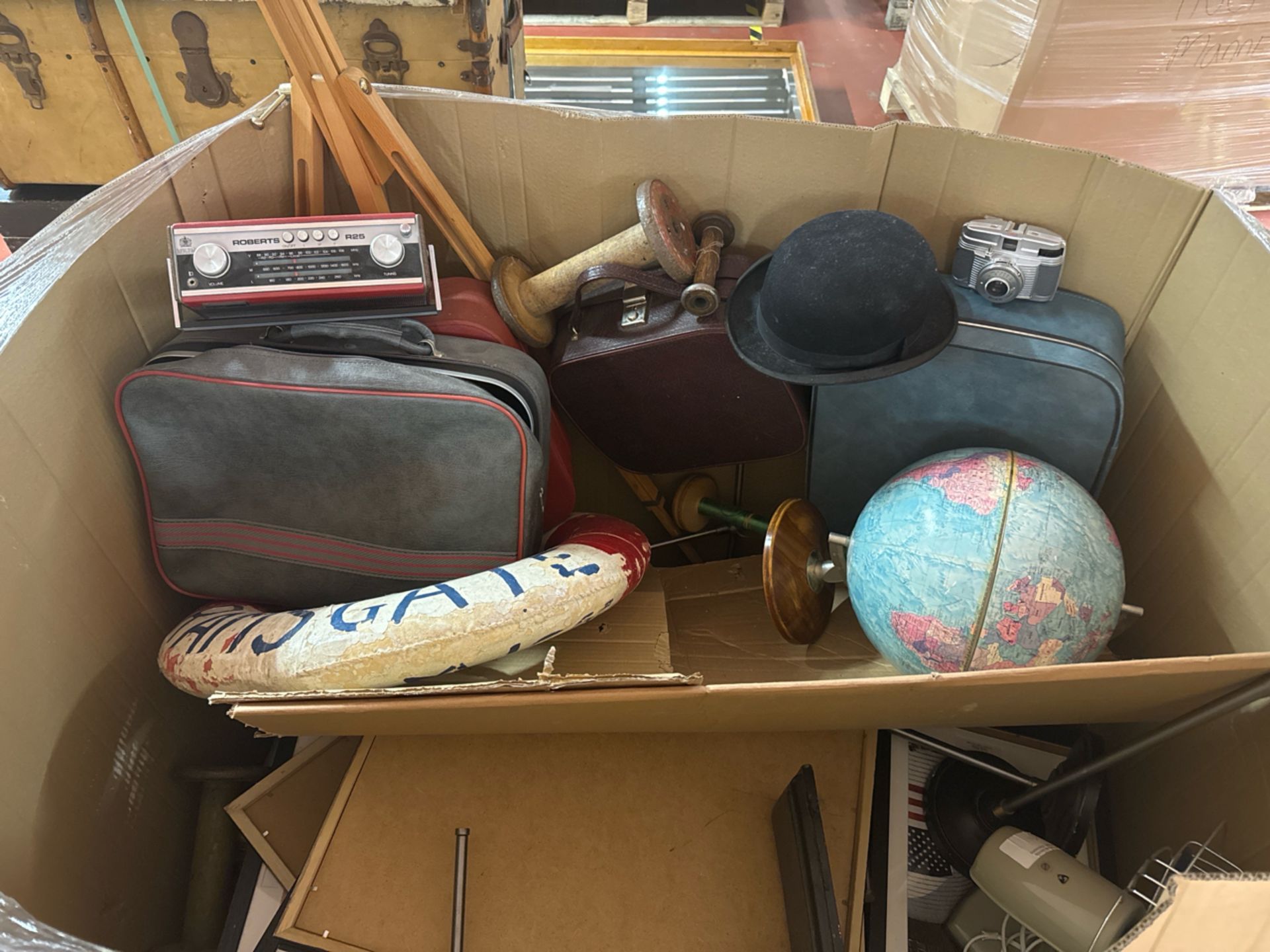 Box of Mixed Display Items - including Vintage Camera, Globe, Camera, Fan, Easel, Roberts Radio