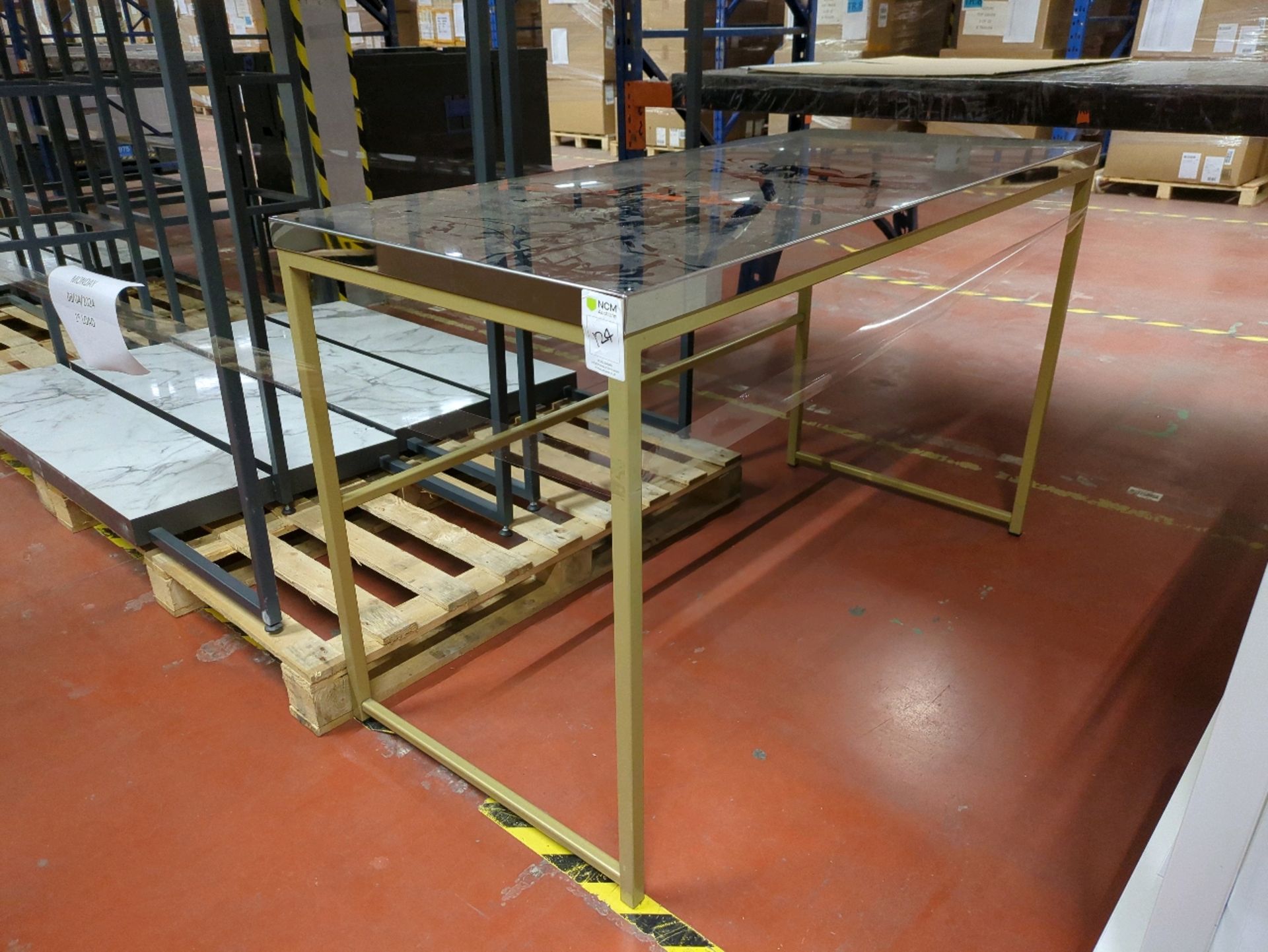Mirrored Top Display Table
