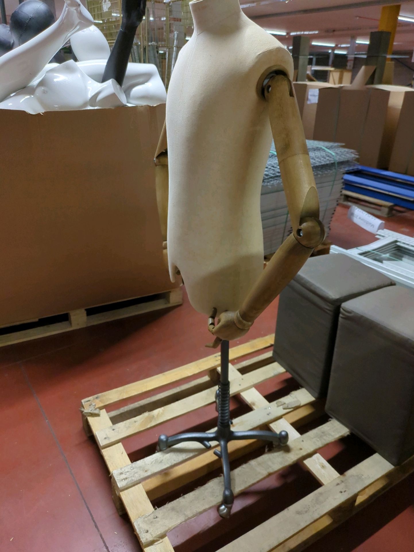 Single Torso Mannequin - Image 3 of 5