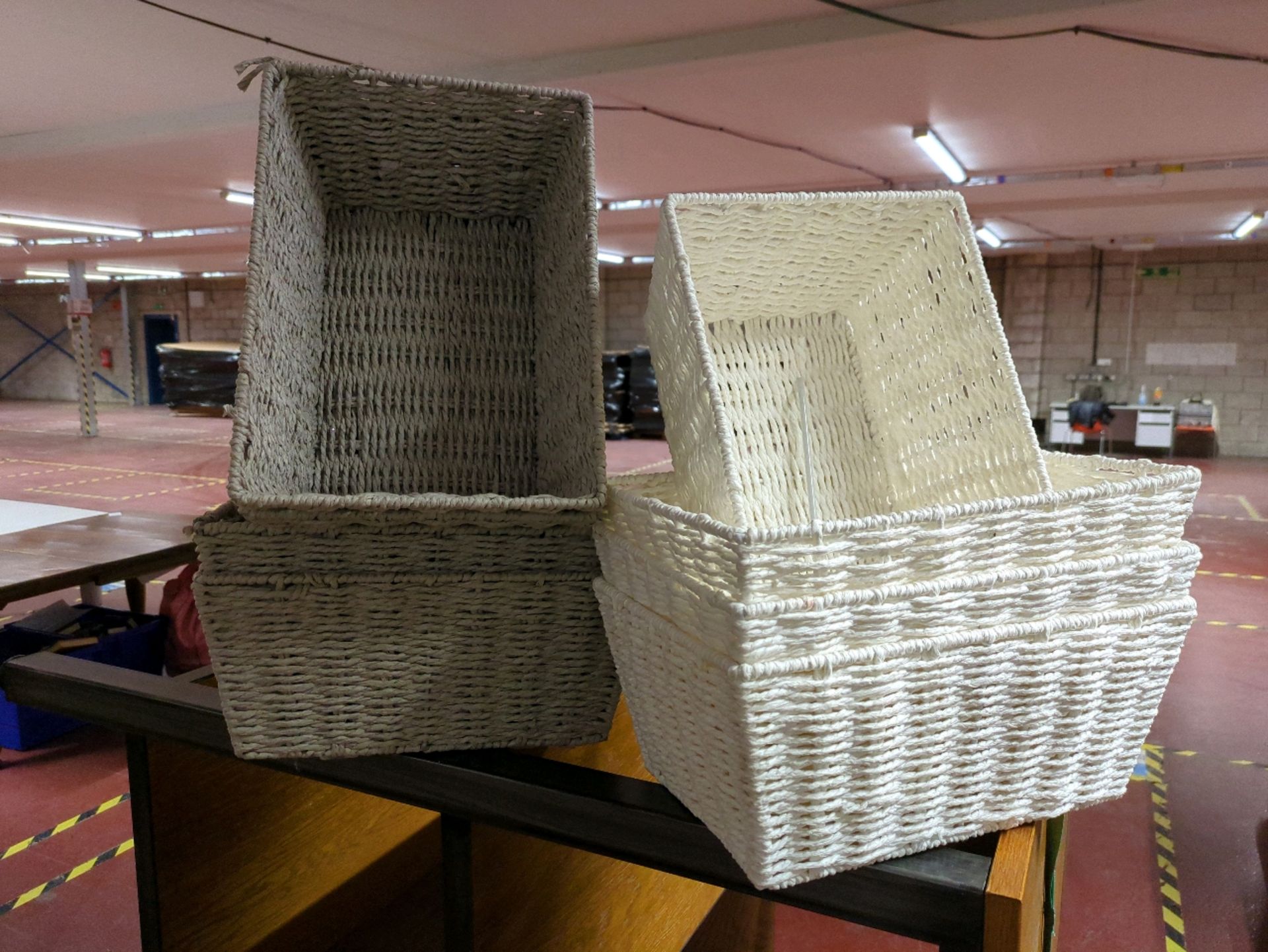 Small Wicker Storage Basket Trays - Image 4 of 4