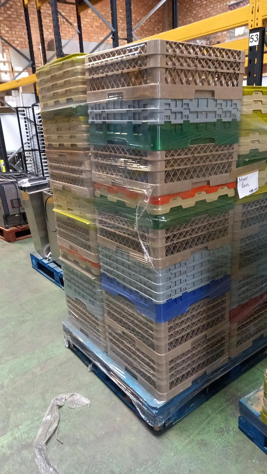 NO RESERVE, 1 x Pallet of Mixed Empty Glass Racks All consignments in ...