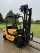 BOSS Forklift Truck - QX30S (6800 hours)