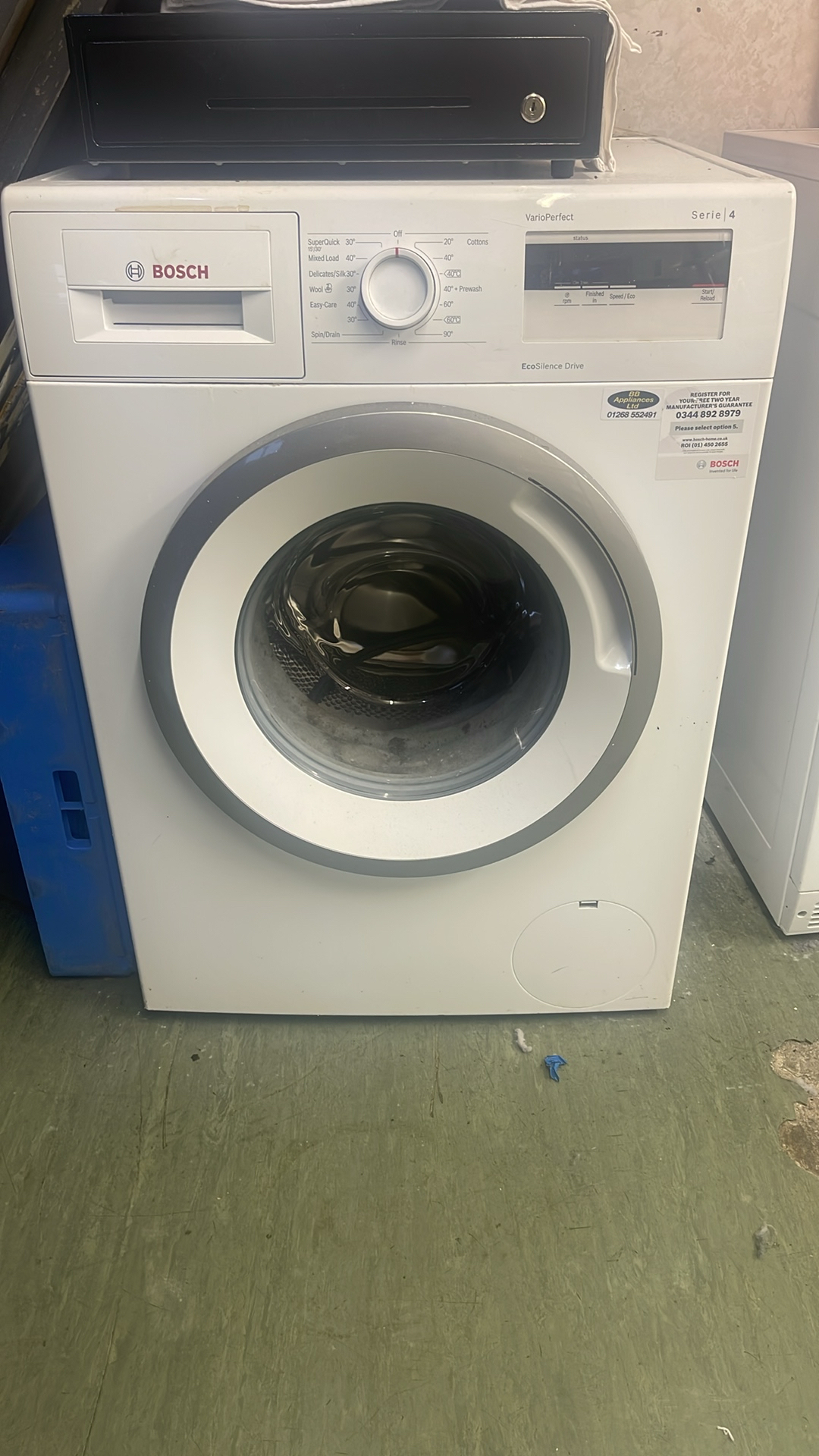 NO Reserve - Bosch Series 4 Washing Machine - Image 2 of 5