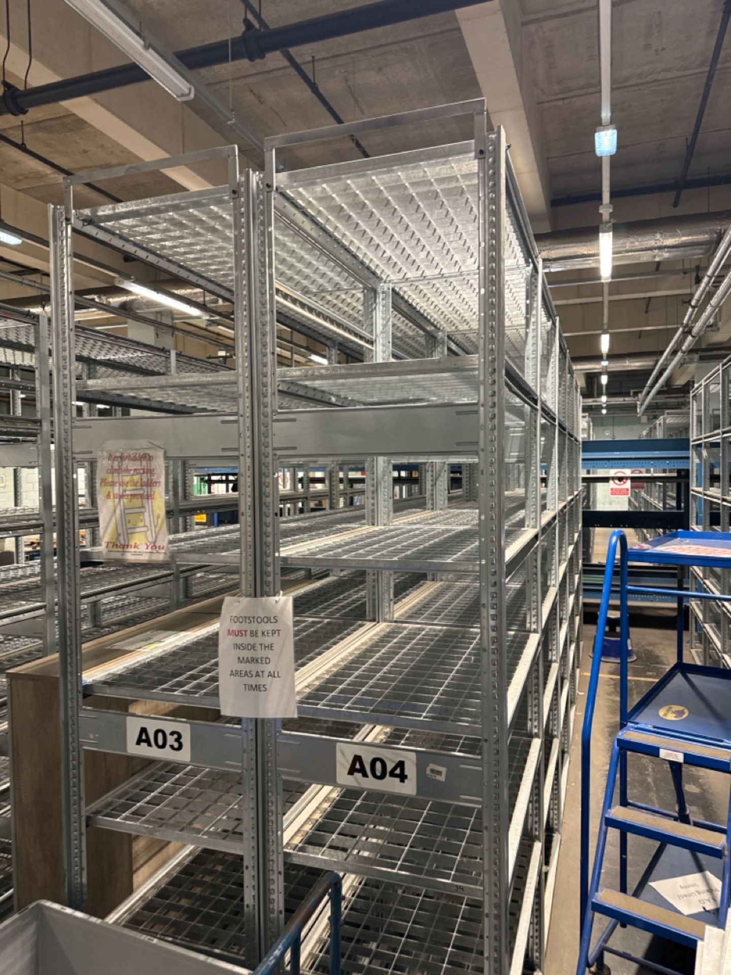 *NO RESERVE* 24 Bays of Back to Back Dexion Metal Shelving - Image 6 of 7