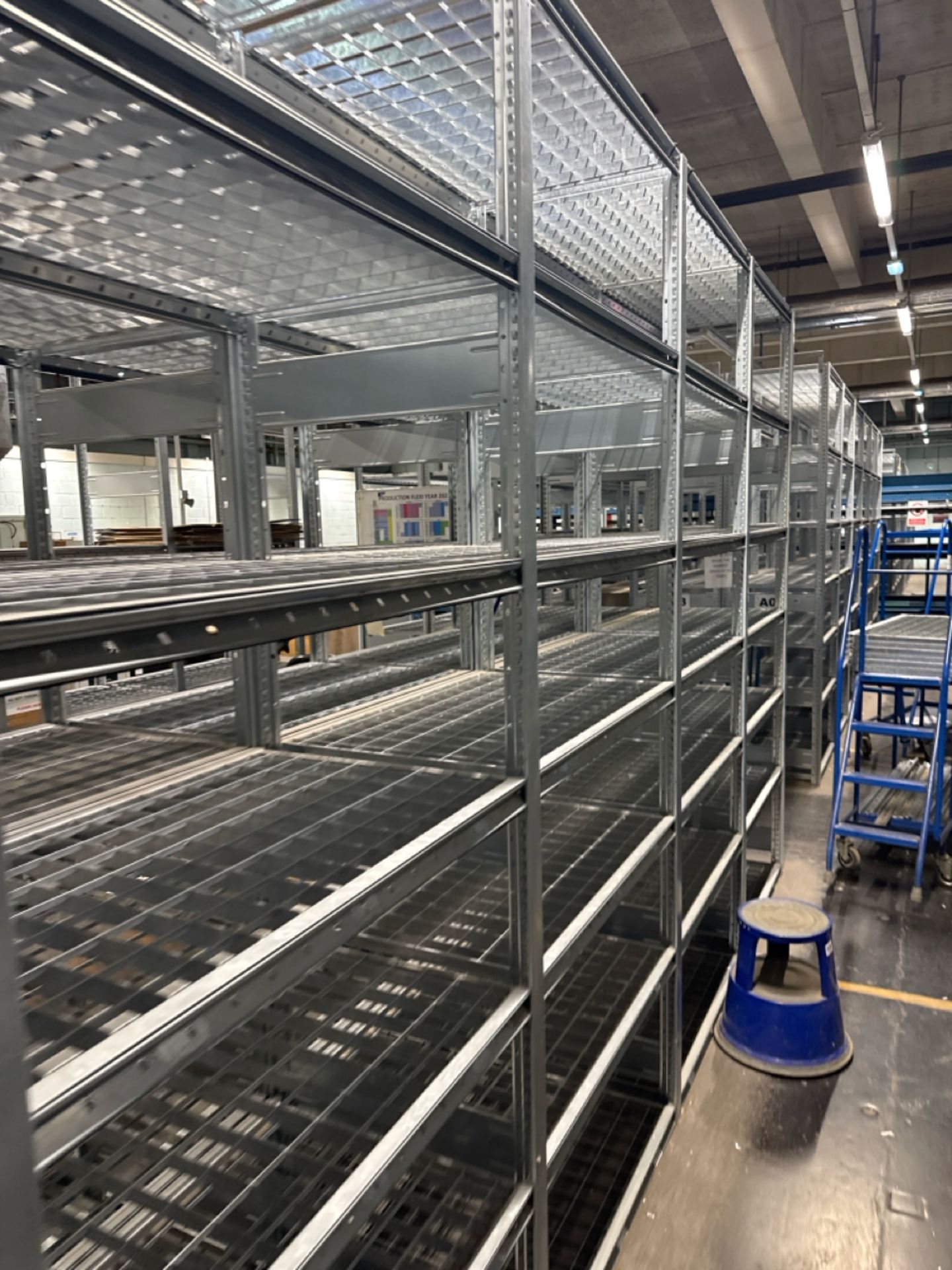 *NO RESERVE* 24 Bays of Back to Back Dexion Metal Shelving - Image 5 of 7