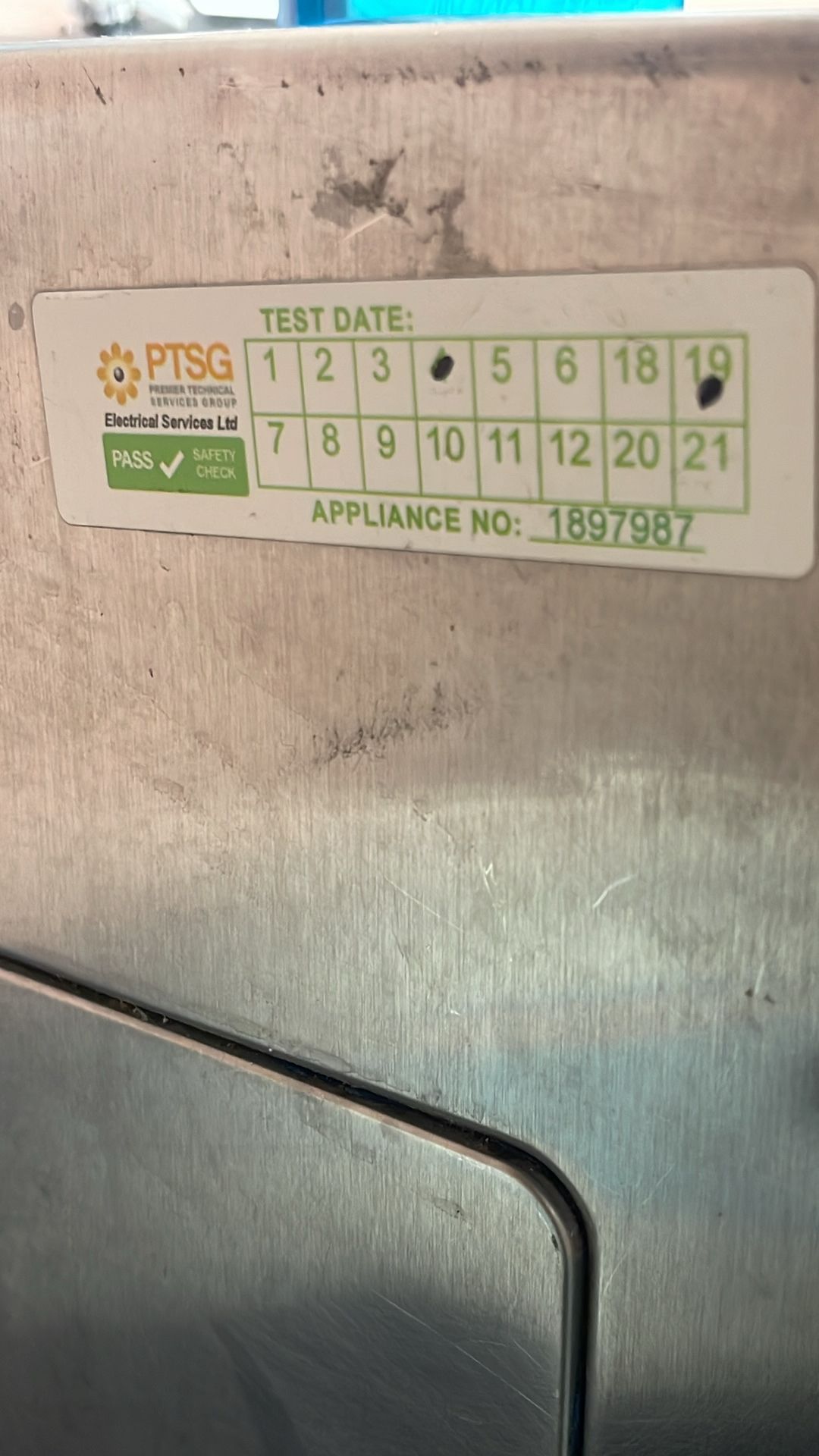 *NO RESERVE* Samsung CM1529 1500w Microwave Oven - Image 2 of 4