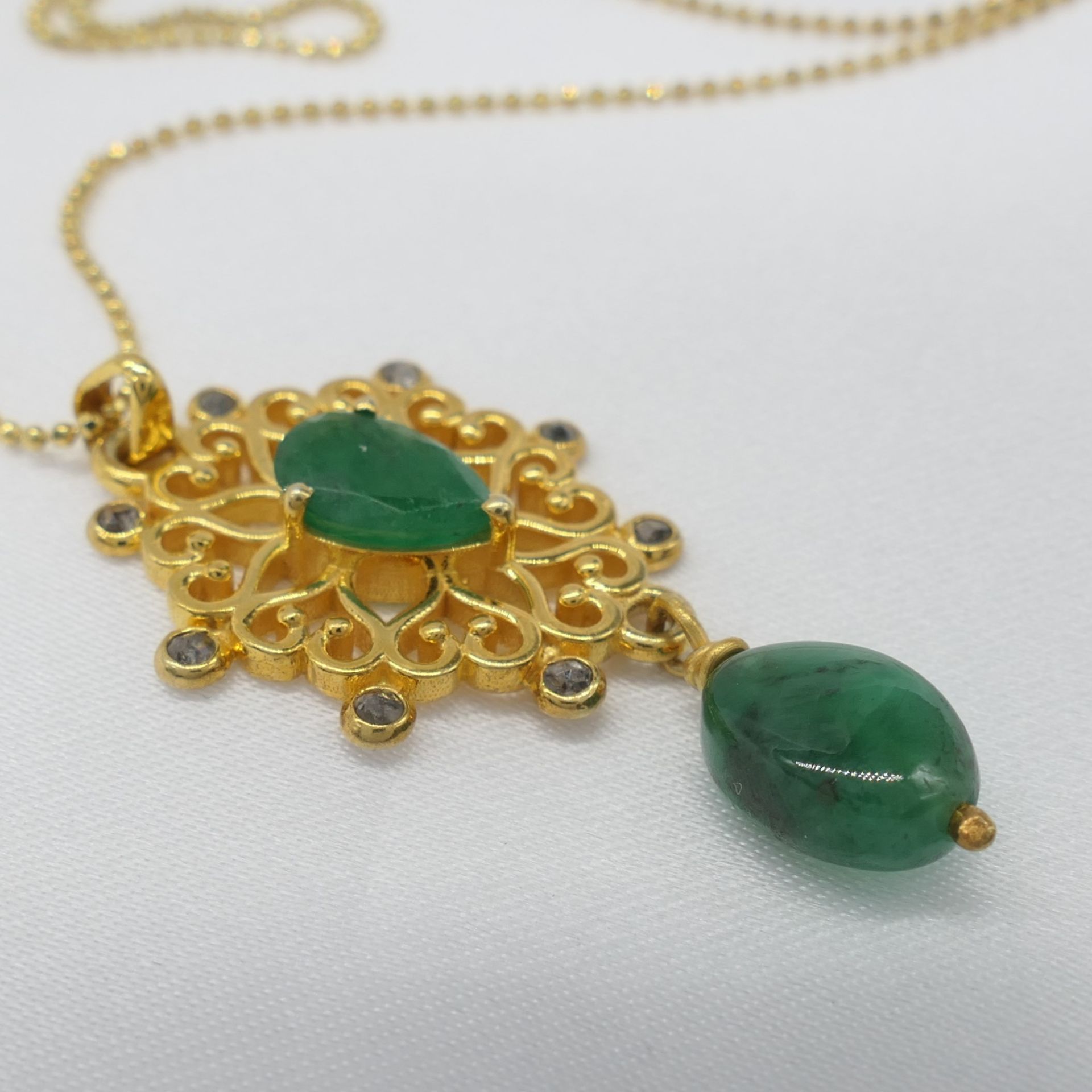 Fancy Openwork Emerald & Diamond Pendant & Chain - Image 2 of 7