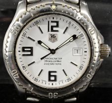 TAG HEUER - CHRONOMETER, Herrenarmbanduhr, Stahl, zentrale Sekunde, Datum auf der "3", originales G